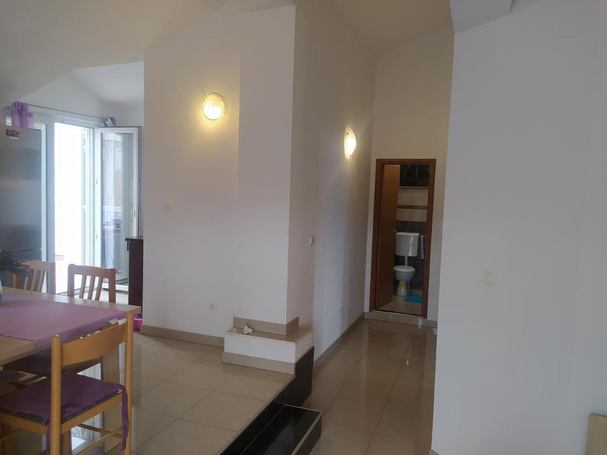 Apartmani Trubi 3 Vodice Eksteriør billede