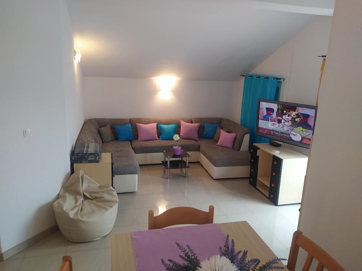 Apartmani Trubi 3 Vodice Eksteriør billede